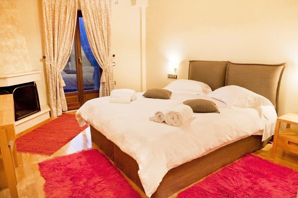 Elova Hotel Zátuna Kültér fotó
